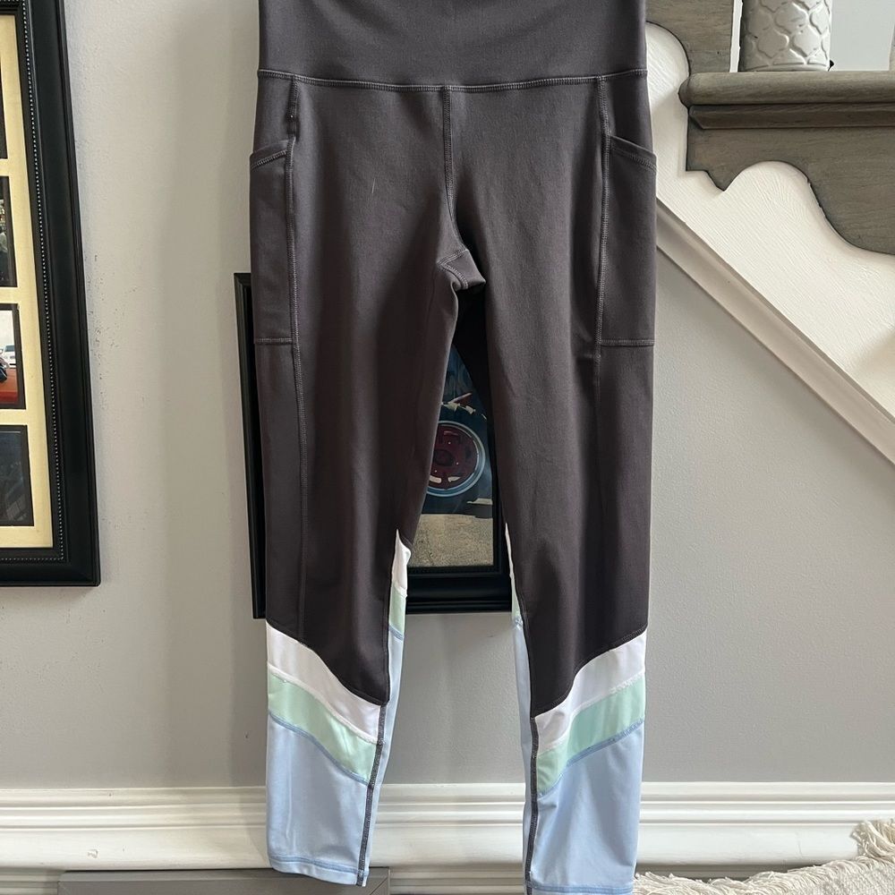 Idealology Gray Botton Stripes High Waist Leggings sz S